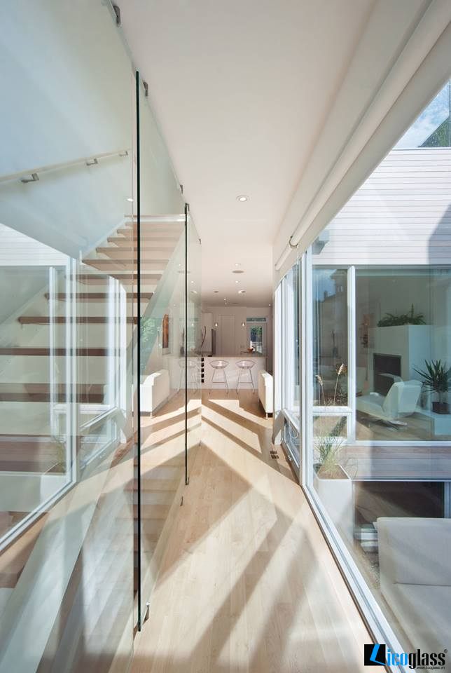 vach-kinh-cuong-luc-trang-tri (7)